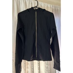 NWOT-"Q" Athletic Full Length Black Jacket Gold Zipper Size Large